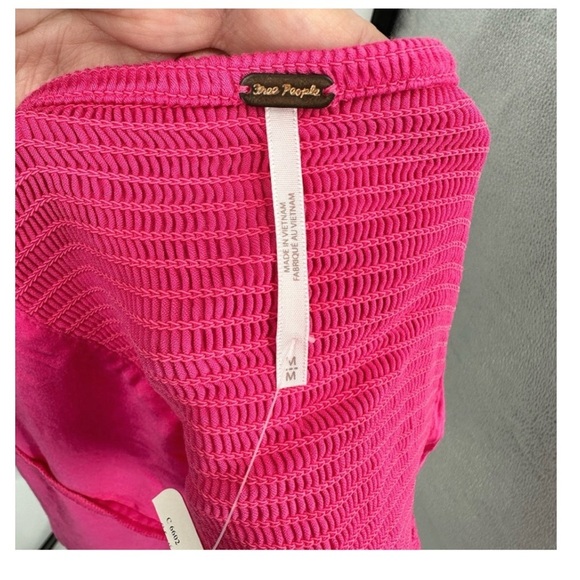 Free People Mila Tie Front Crop Top In Festival Fuchsia NWOT - Picture 5 of 7